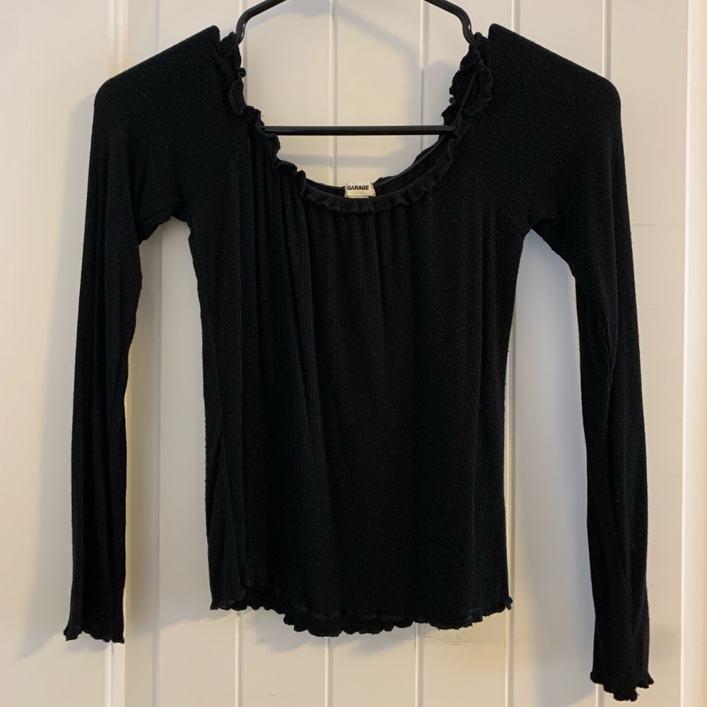 Off the shoulder long sleeve